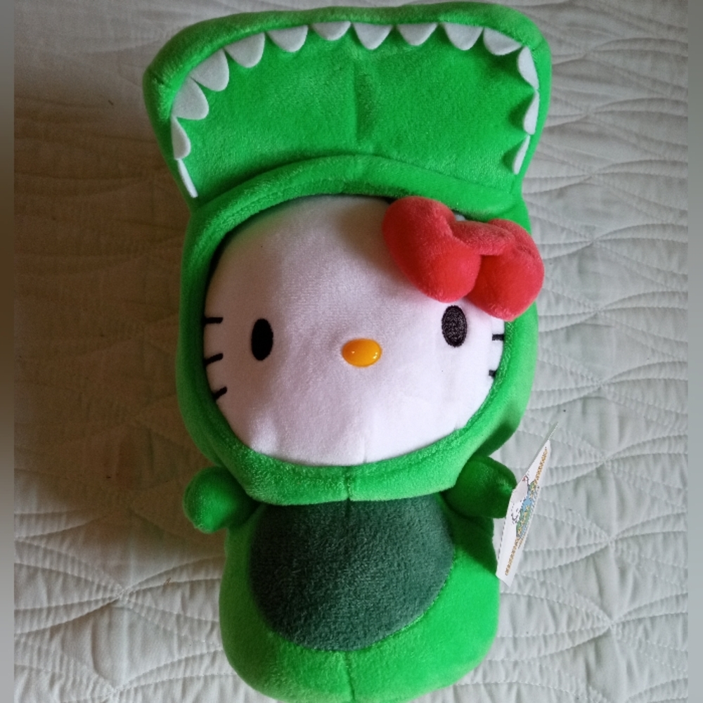 Hello Kitty Sanrio Universal Studios Jurassic Costume T-Rex.